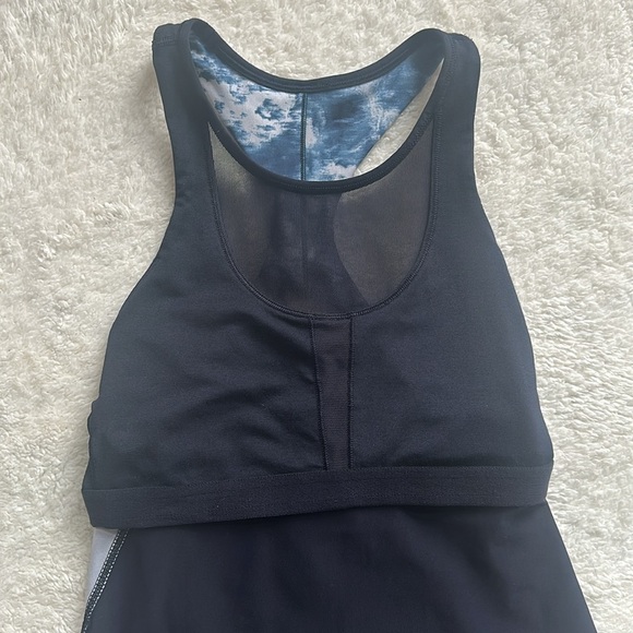 Lululemon Women’s‎ 4 Blue Tie Dye Racerback Athletic Running Gym Mesh Tank Top - Picture 9 of 11